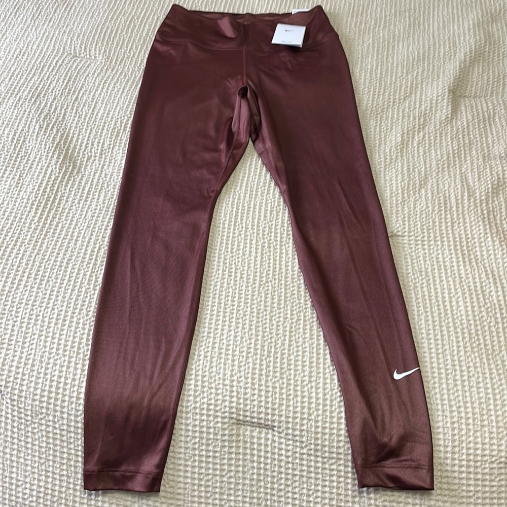 NIKE ONE LEGGINGS NWT